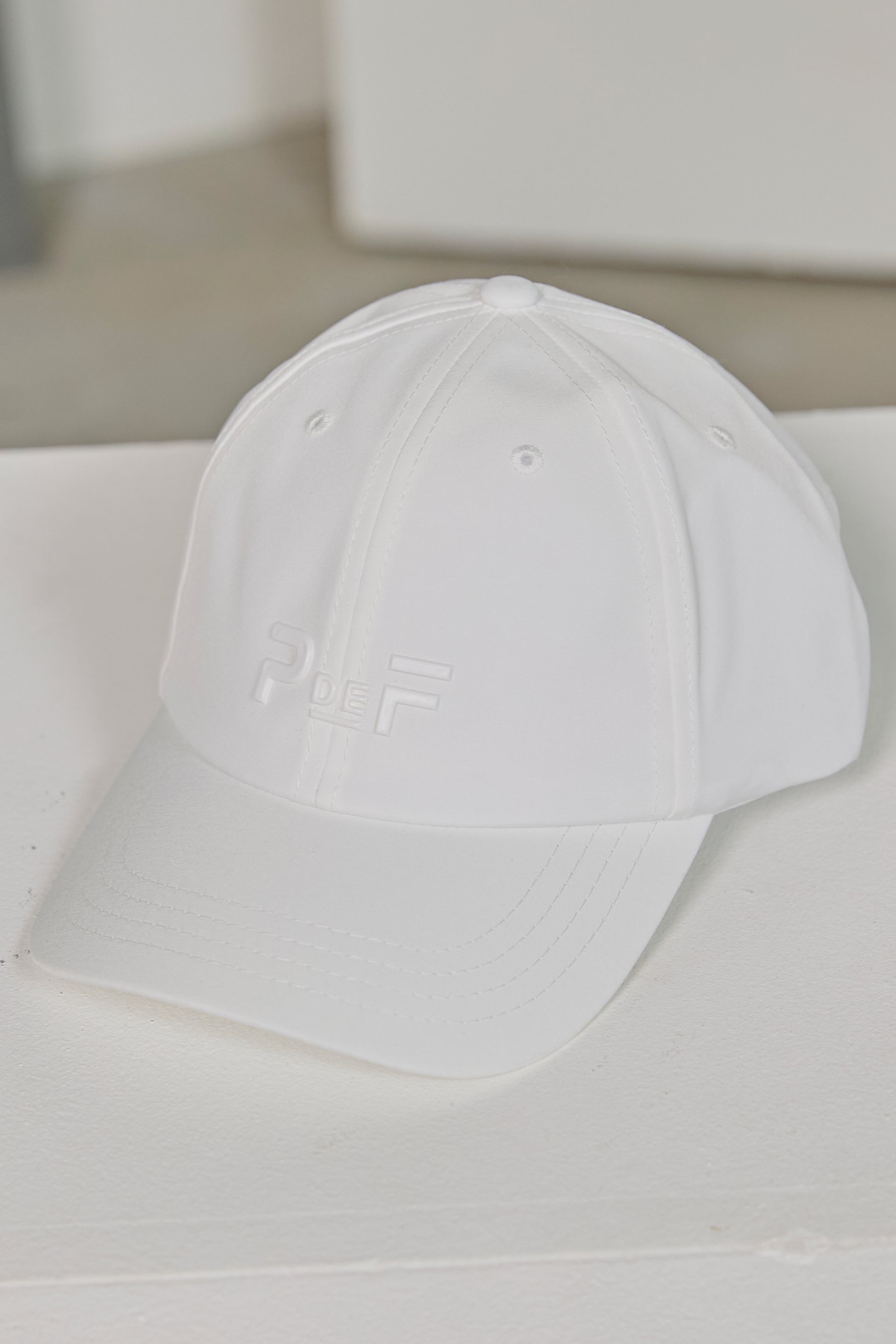 color-white