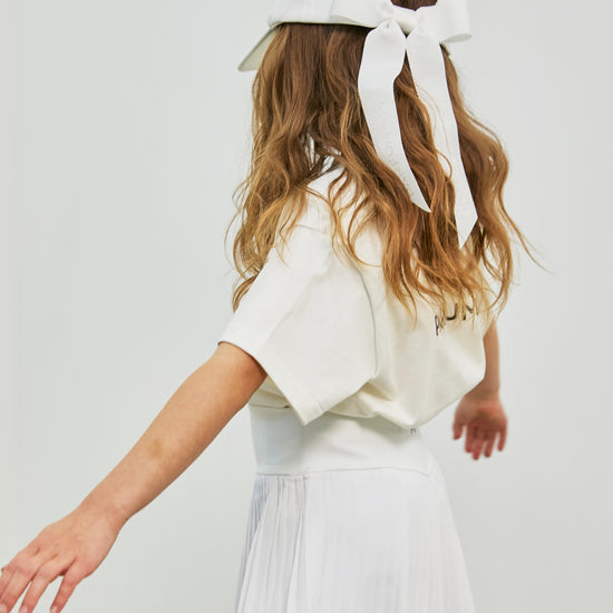 color-white