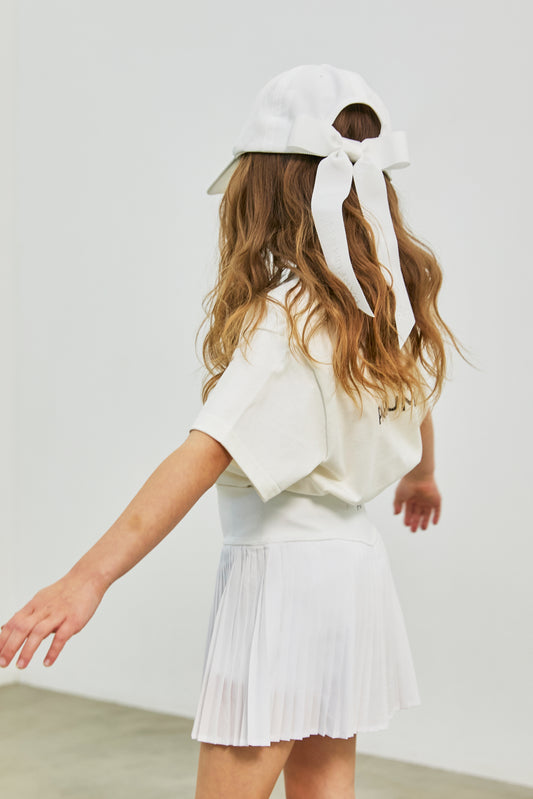 color-white girl