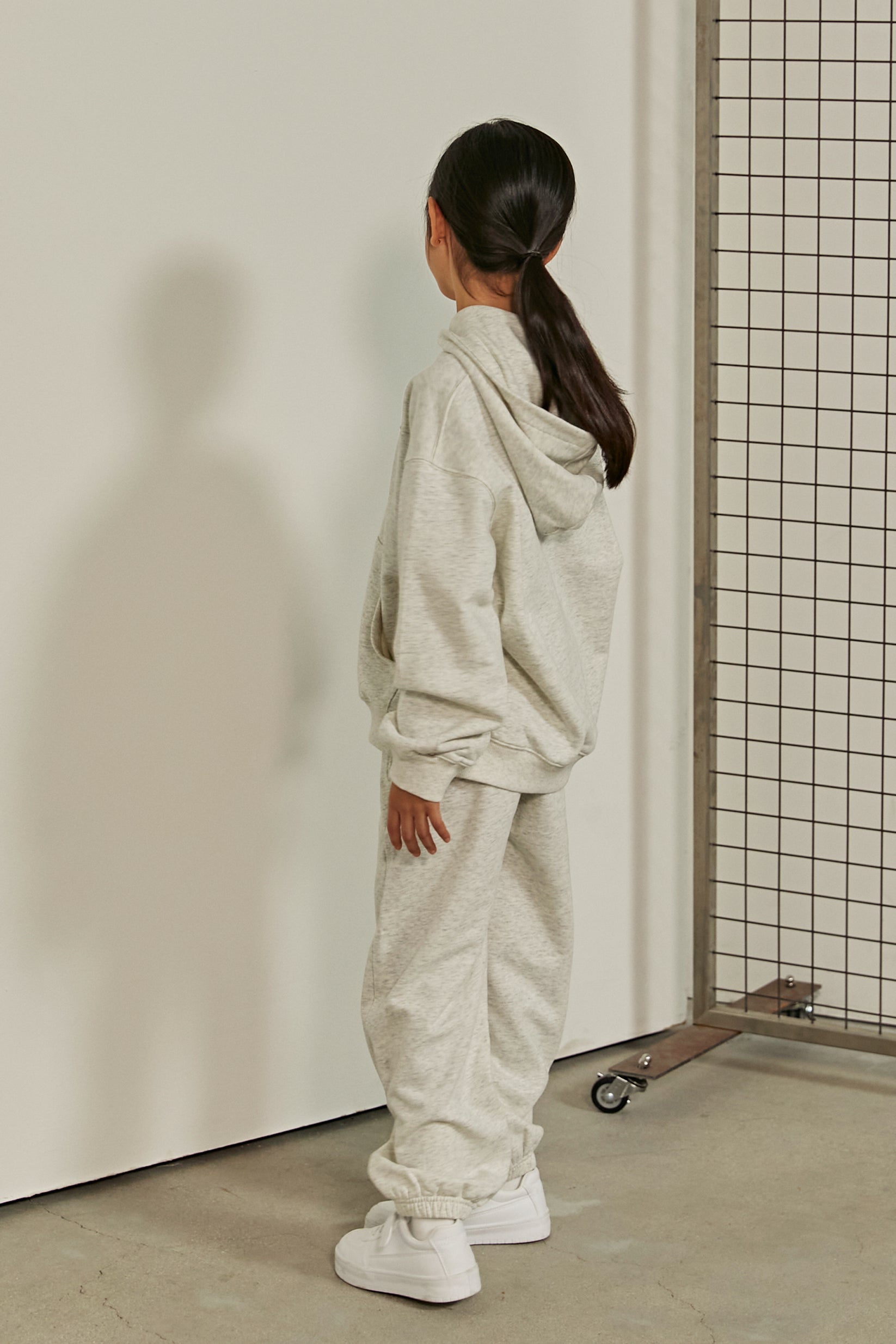 color-heather-grey