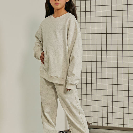 color-heather-grey girl