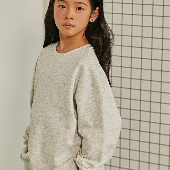 color-heather-grey girl