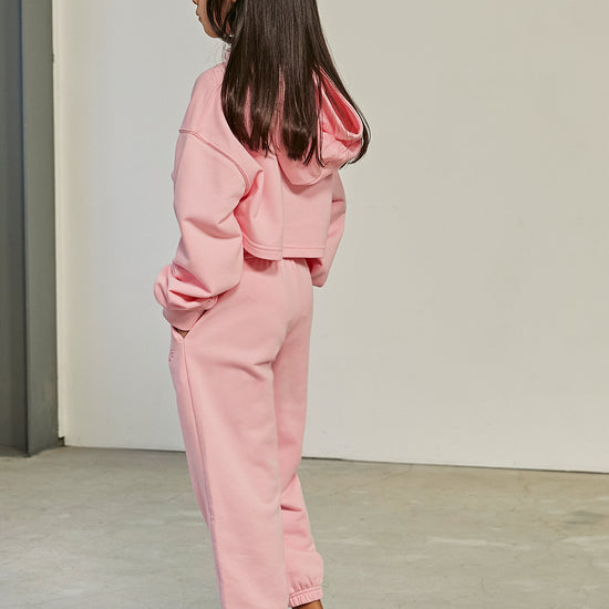 color-petal-pink girl