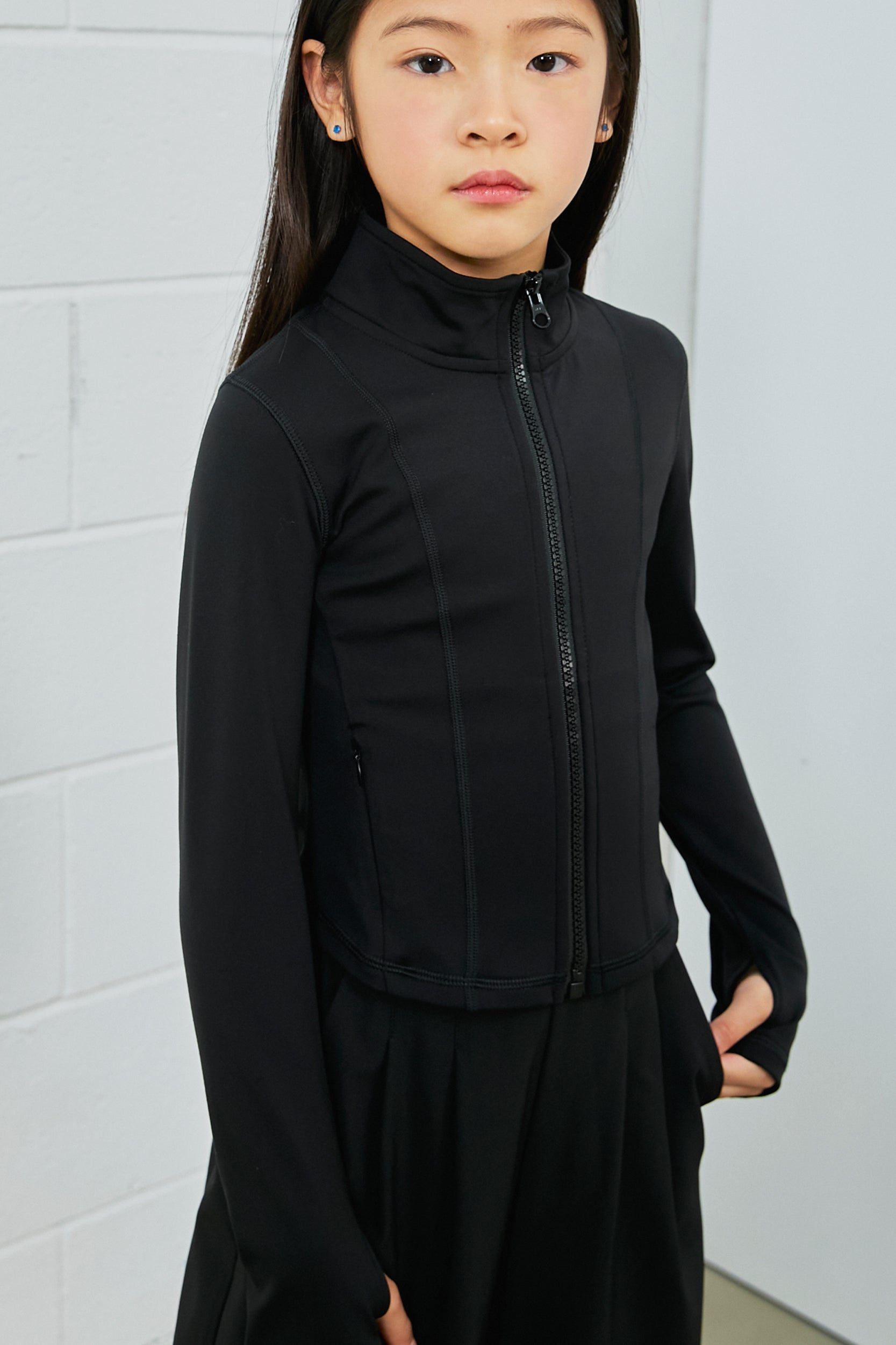 color-black