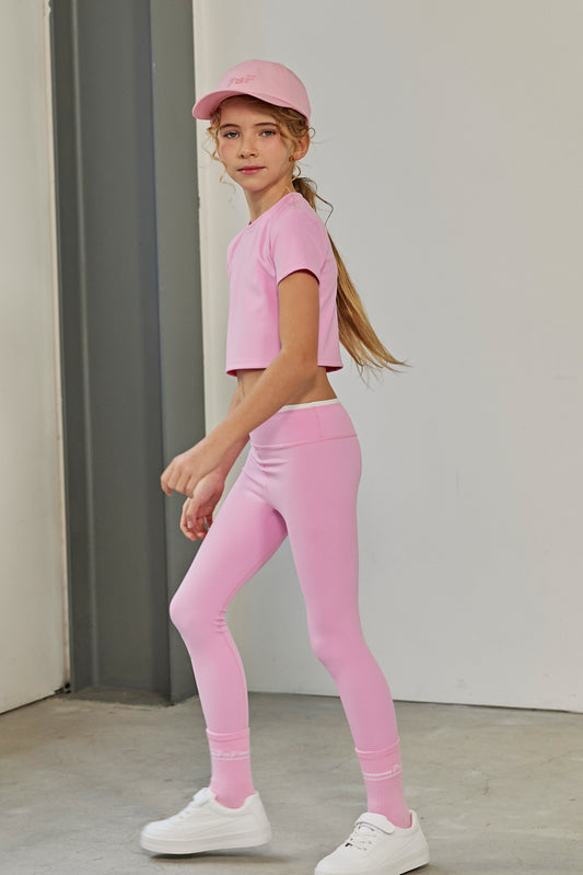 color-petal-pink