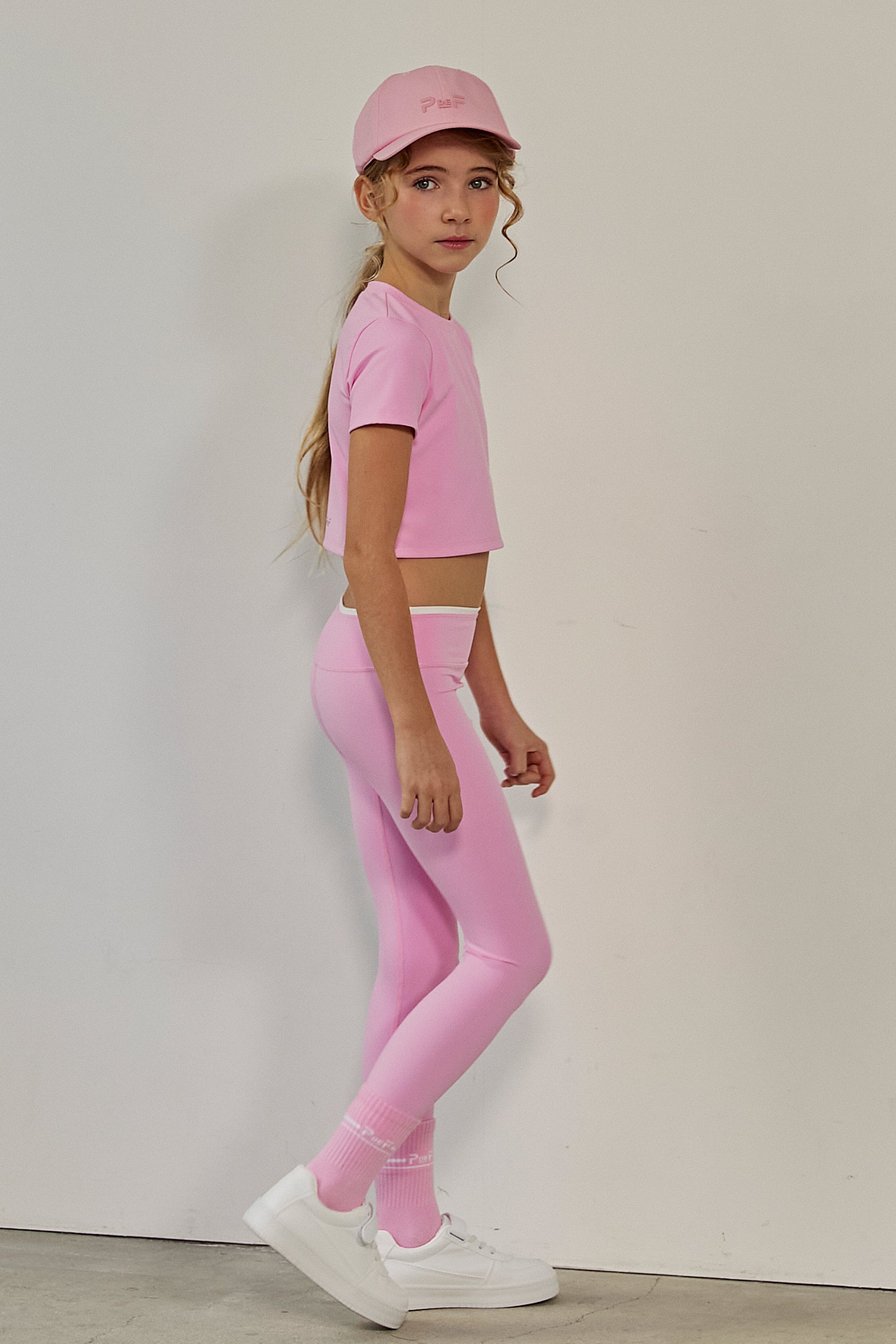 color-petal-pink