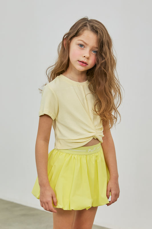 color-citrine girl