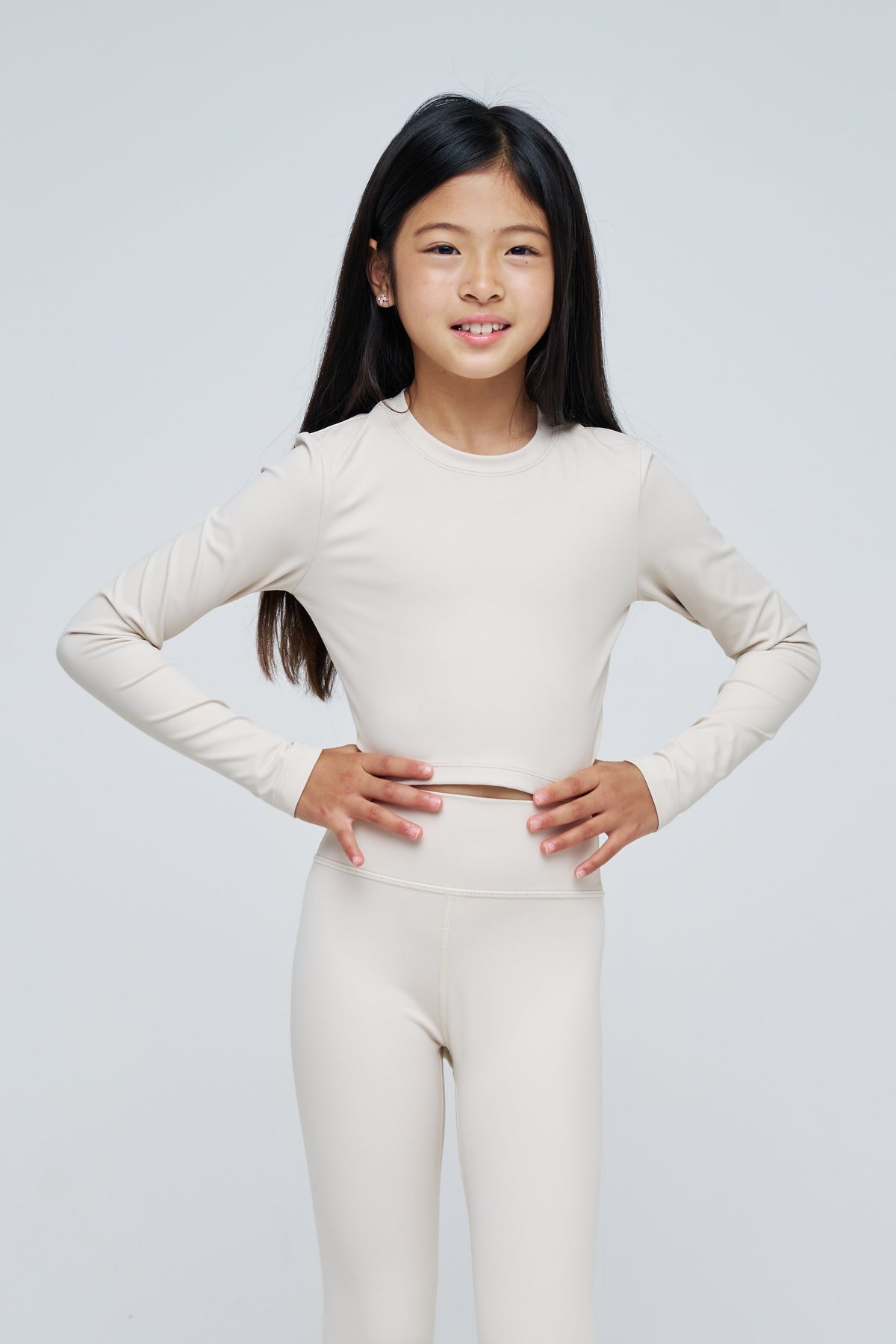 PDF2114 AirSoft Crop Long Sleeve - Crème Oat - 1 | color-creme-oat
