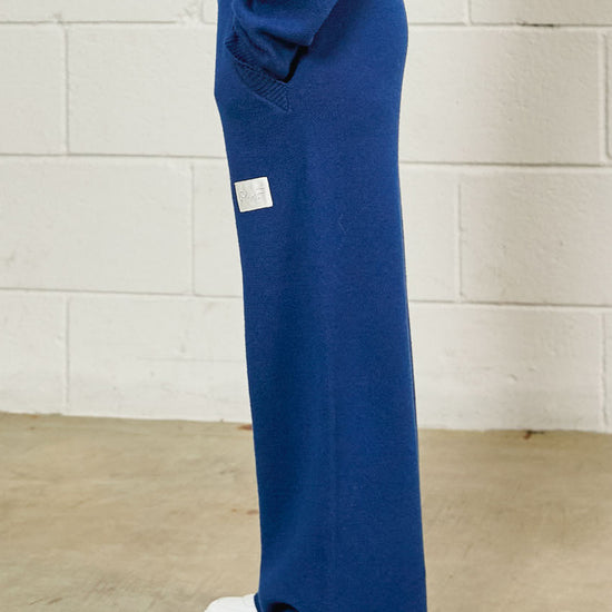 color-moonlit-navy