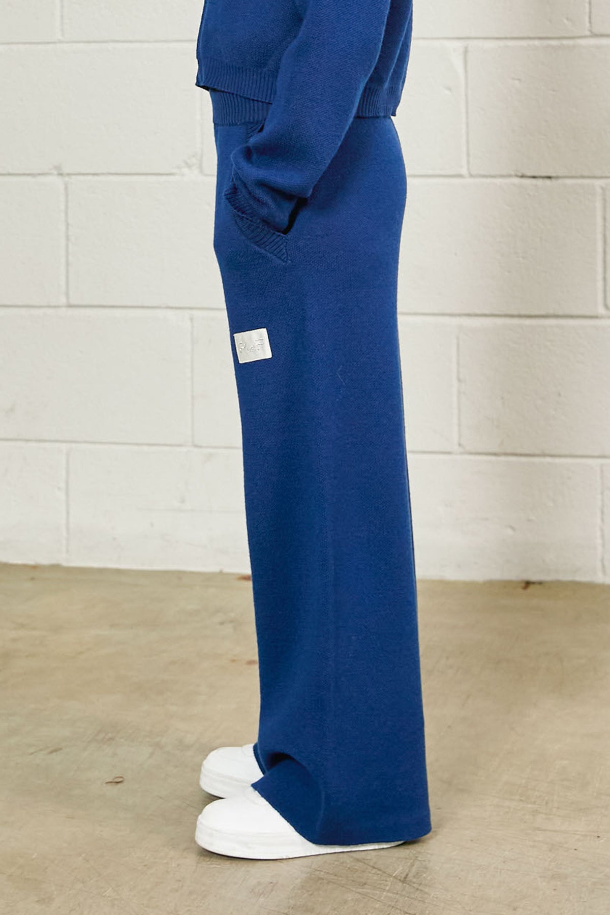 color-moonlit-navy