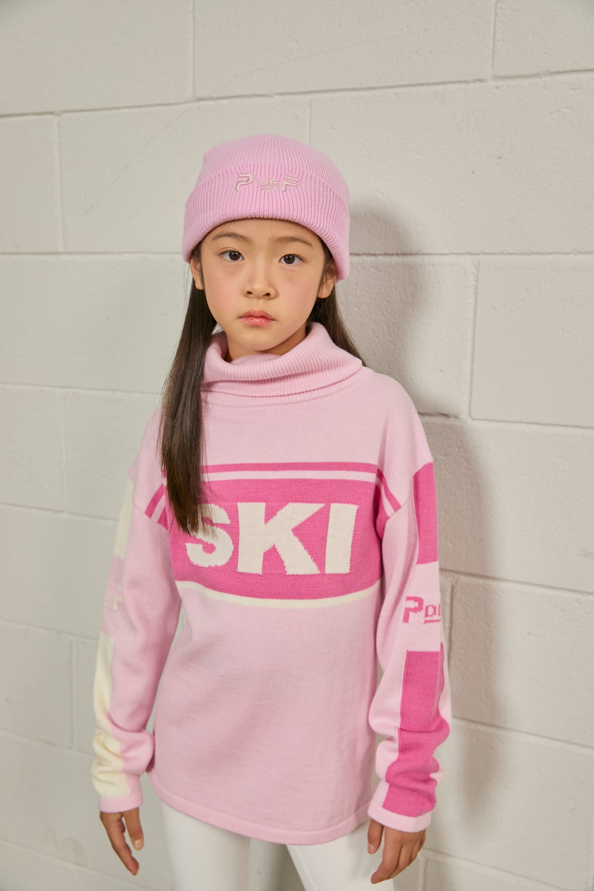 girl color-alpine-rose