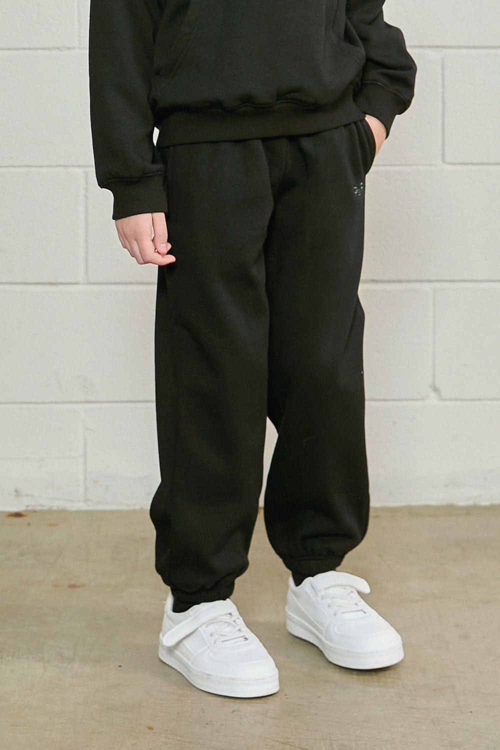 color-black