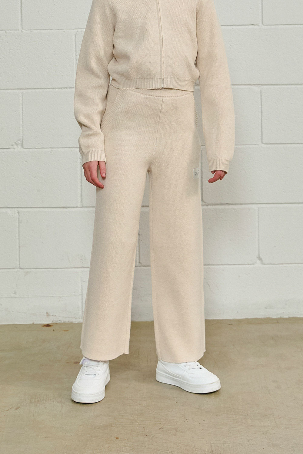 color-creme-oat