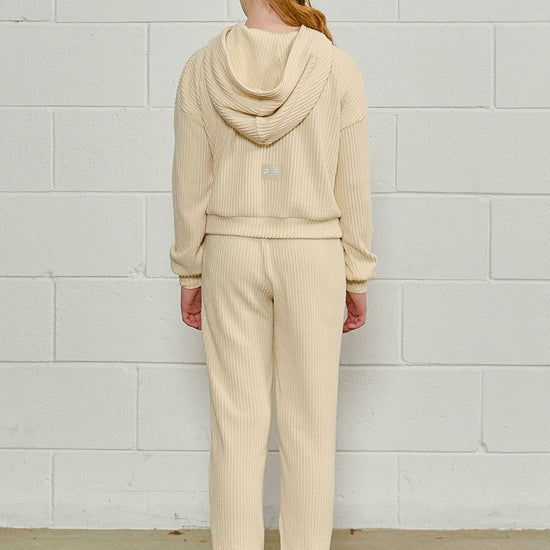 color-creme-oat