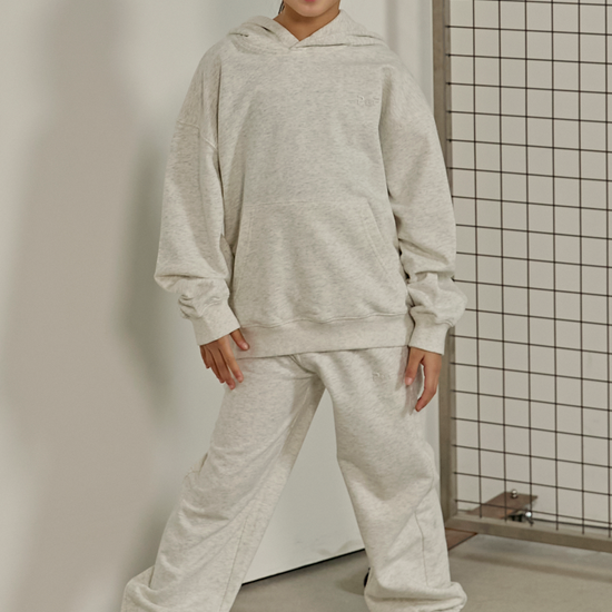 color-heather-grey girl