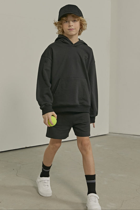 PDF1161 Vive Shorts - Black - Walking | color-black