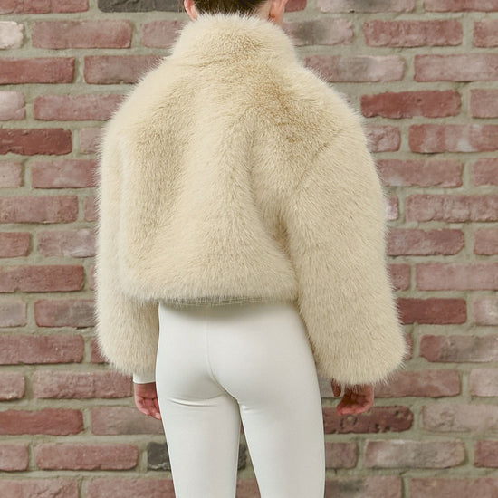 PDF2103 Faux Fur Crop Jacket - Crème Oat - 17 | color-creme-oat