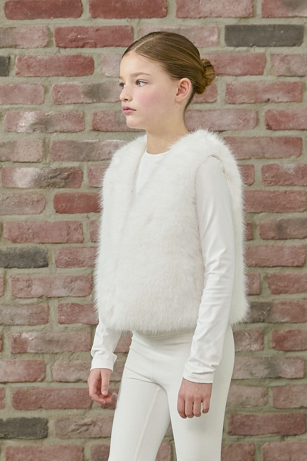 PDF2104 Faux Fur Vest - Frosted White - 30 | color-frosted-white