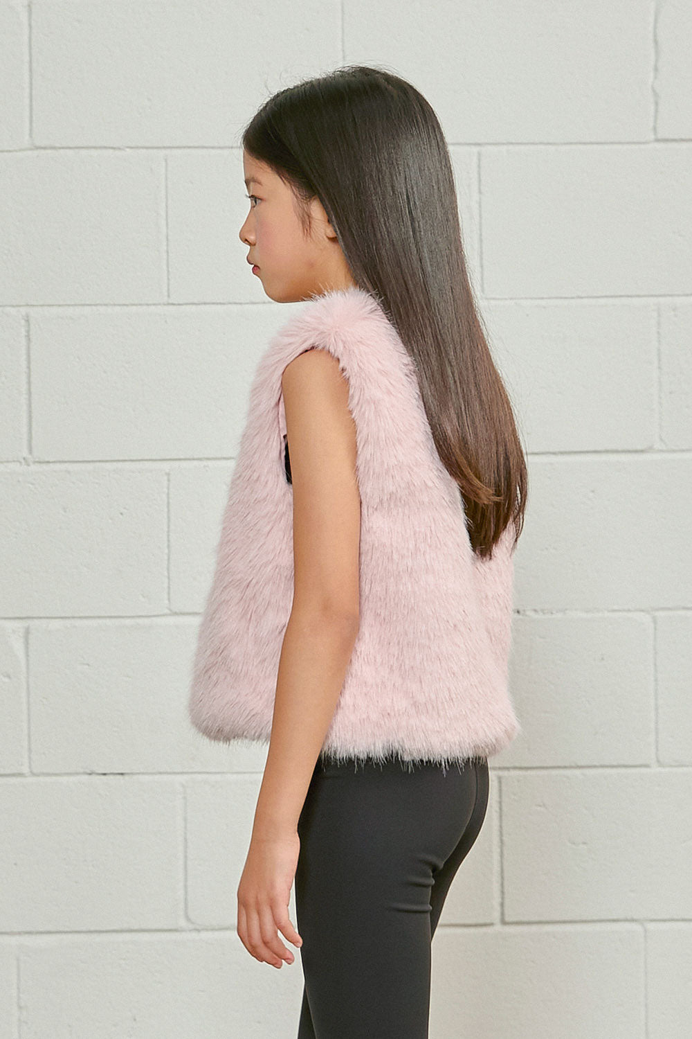 PDF2104 Faux Fur Vest - Petal Dust - 9 | color-petal-dust