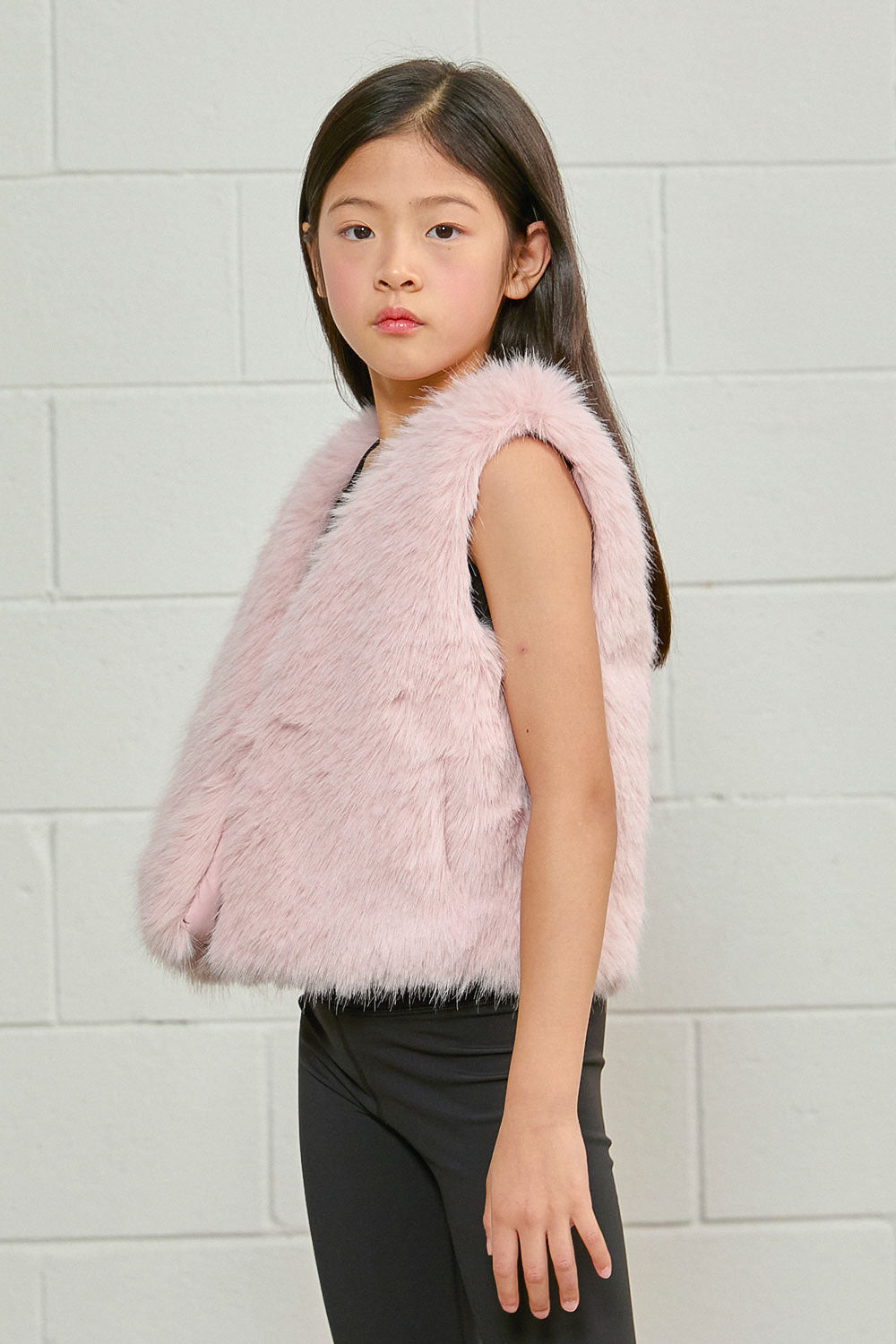 PDF2104 Faux Fur Vest - Petal Dust - 10 | color-petal-dust