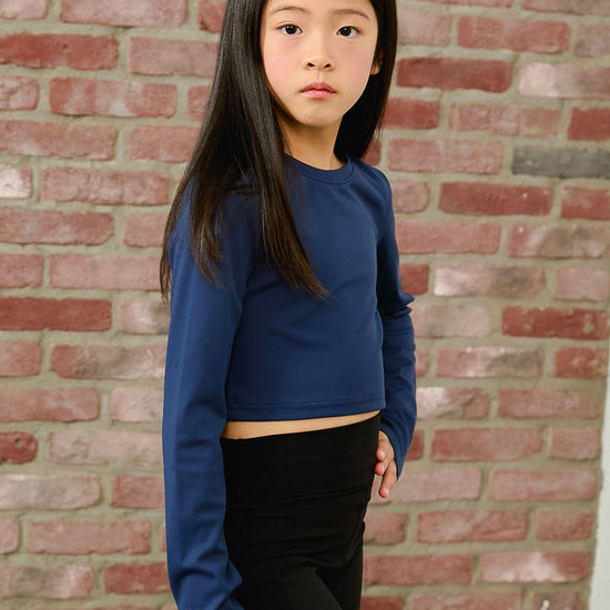 PDF2114 AirSoft Crop Long Sleeve - Moonlit Navy - 17 | color-moonlit-navy