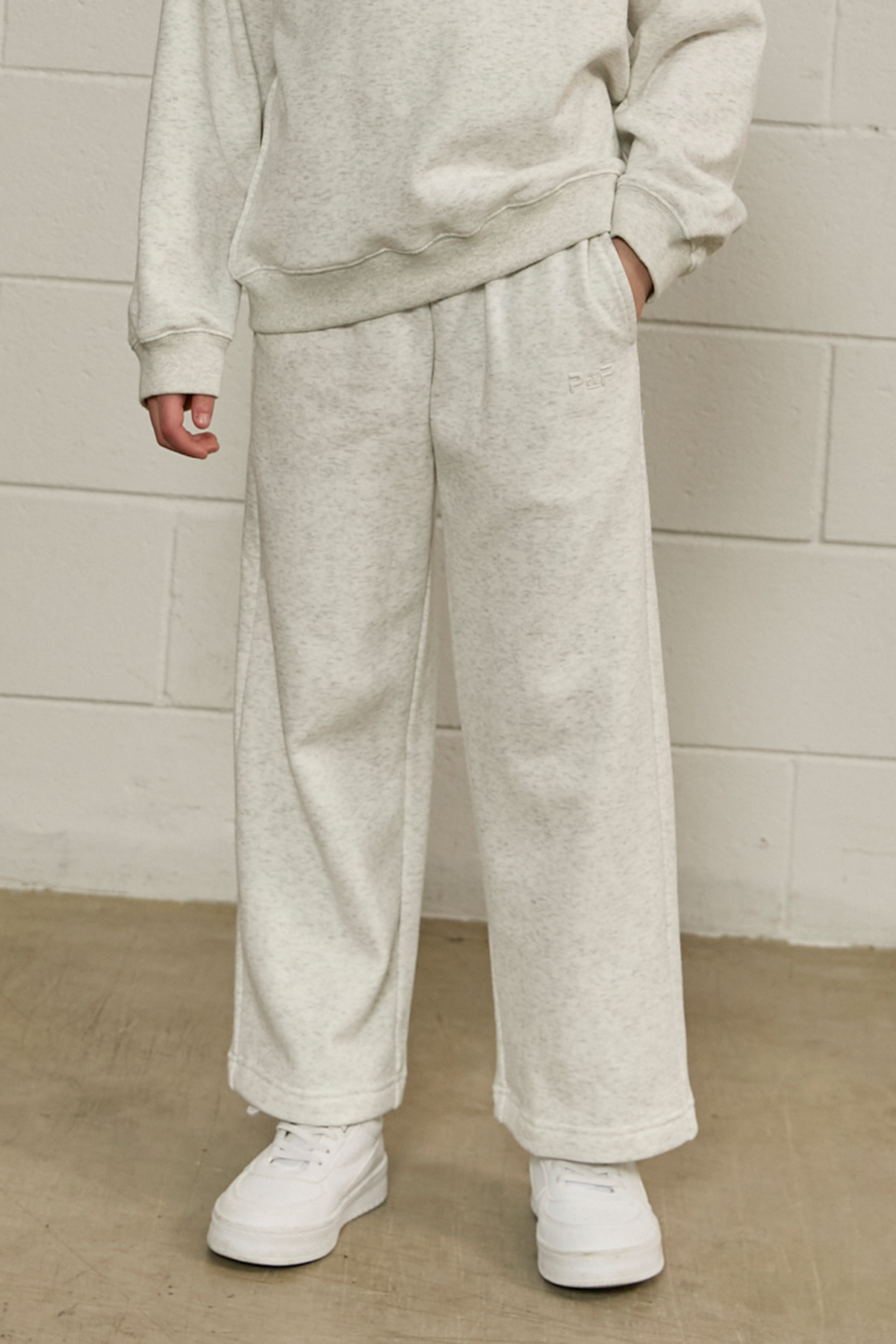 color-heather-grey