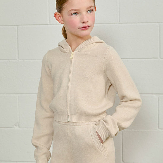 color-creme-oat