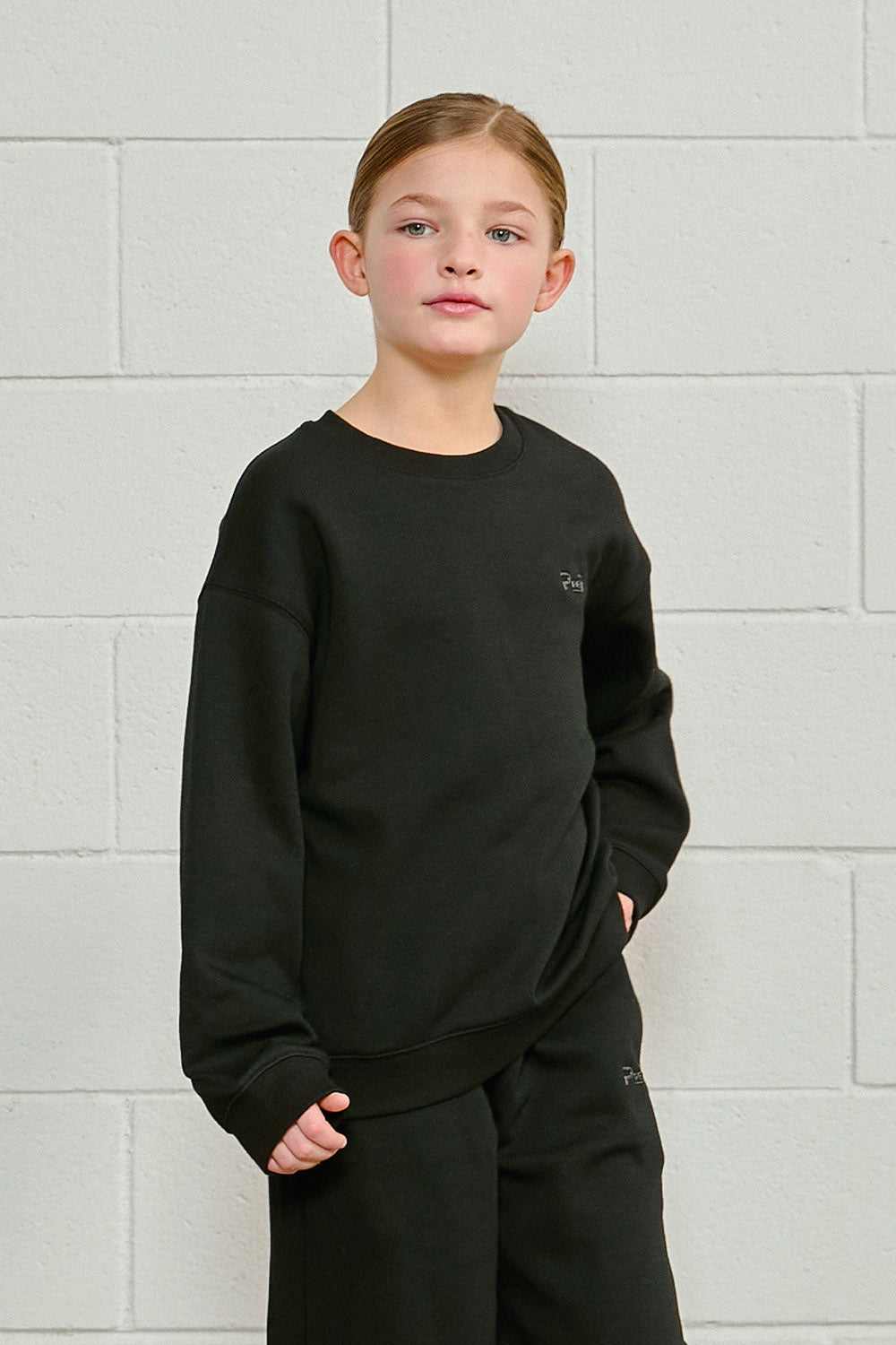 PDF2132 SoftWarm Crew Neck - Black - 2