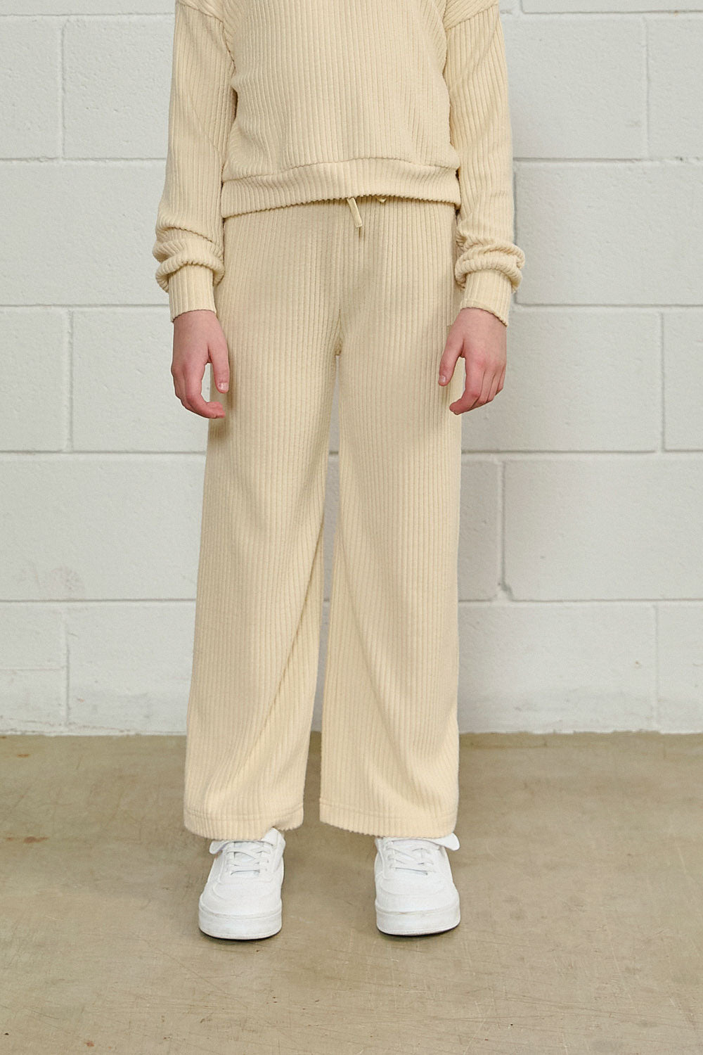 color-creme-oat
