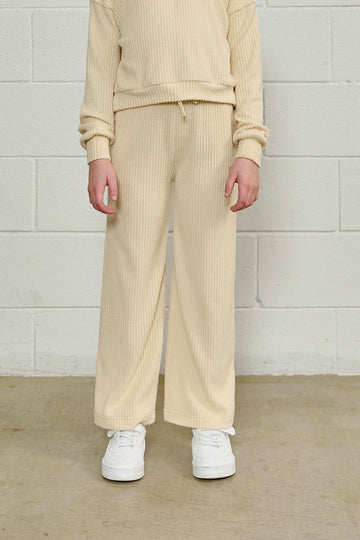 color-creme-oat