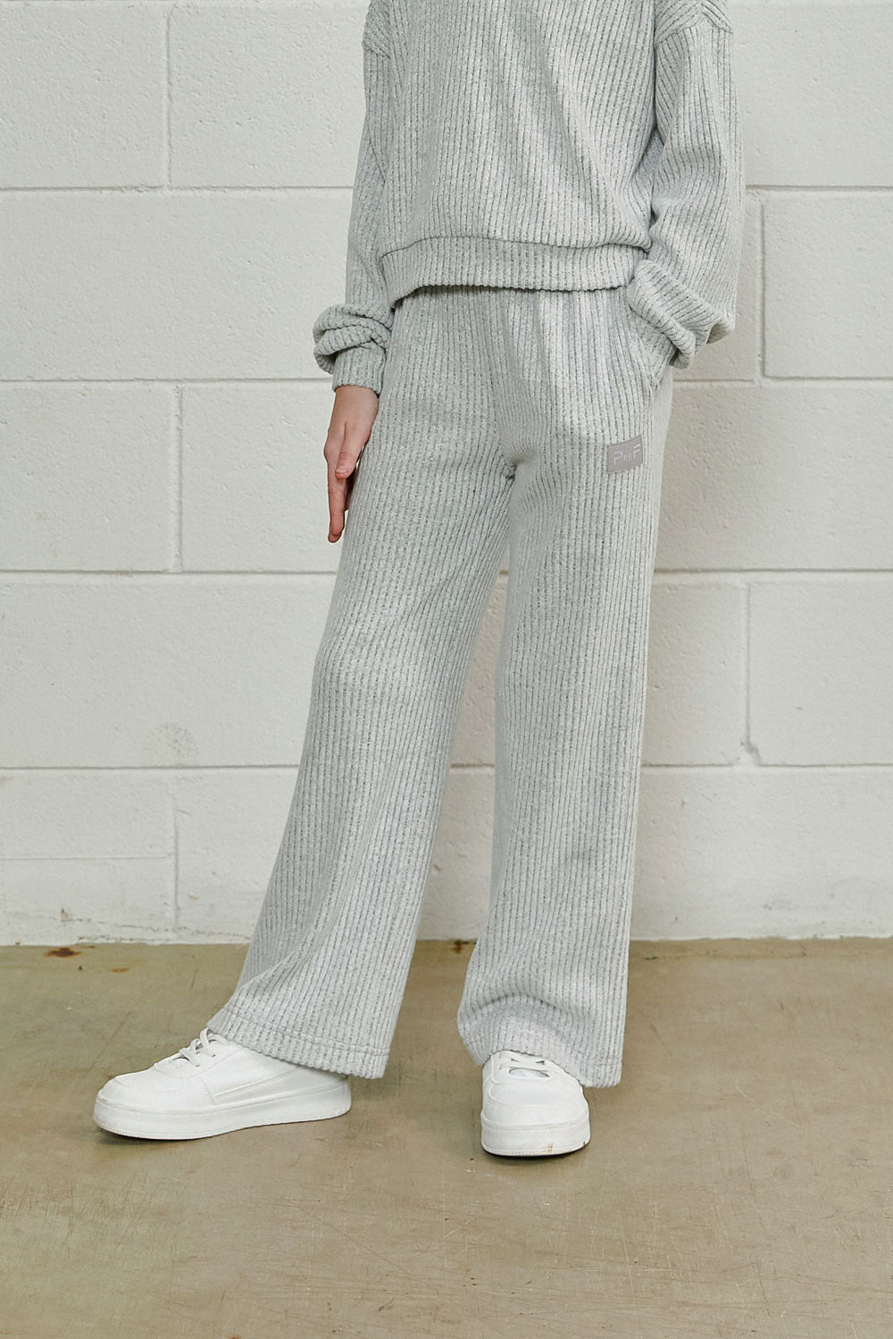 color-heather-grey