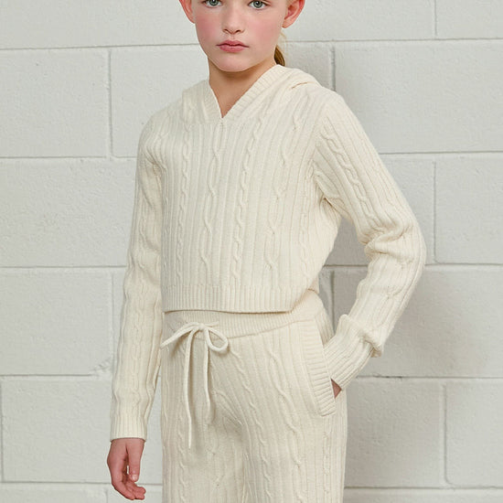 color-creme-white