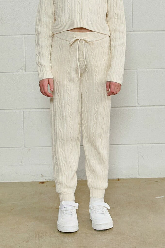 color-creme-white